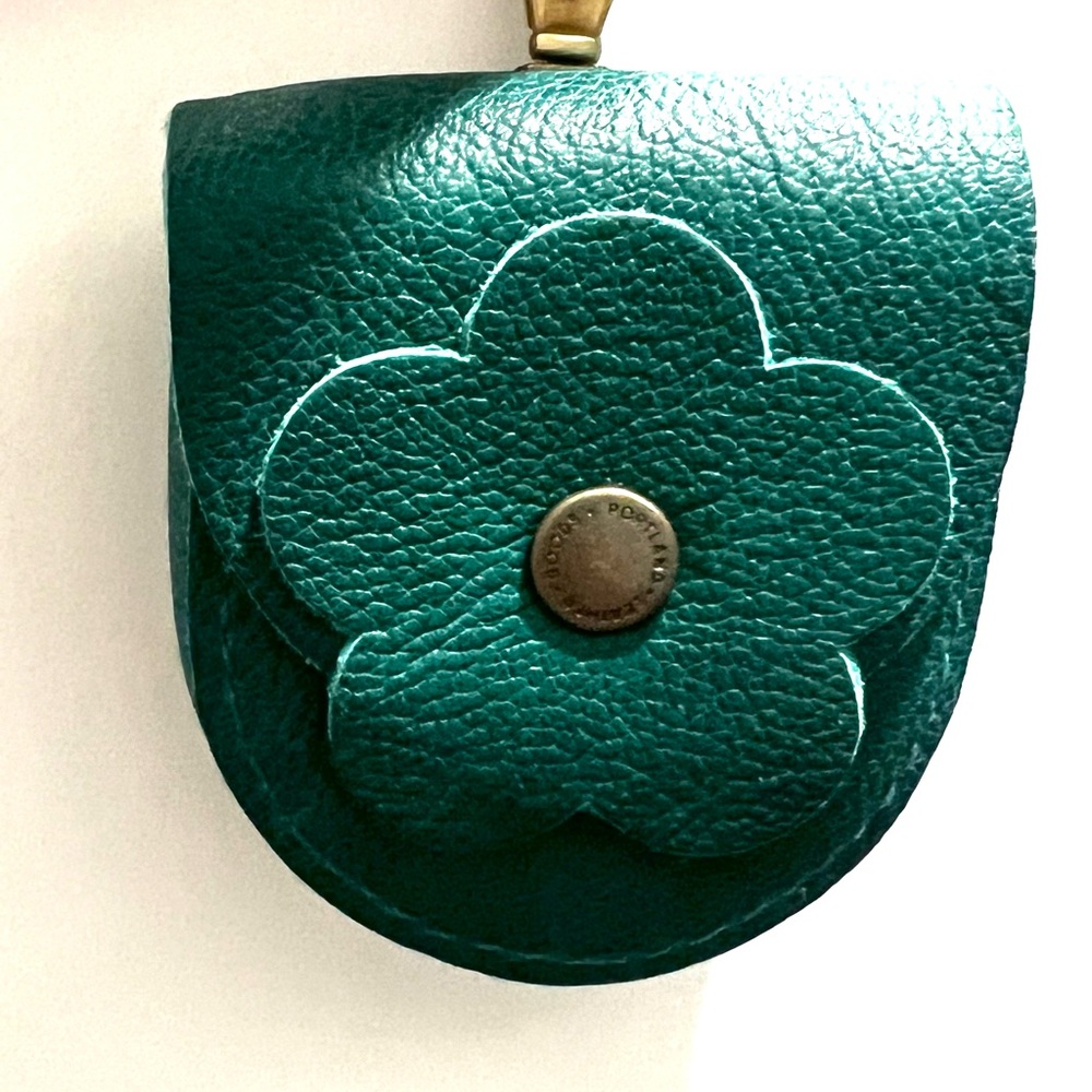 🌊 Sea Glass Petunia Pouch Keychain - Portland Leather
